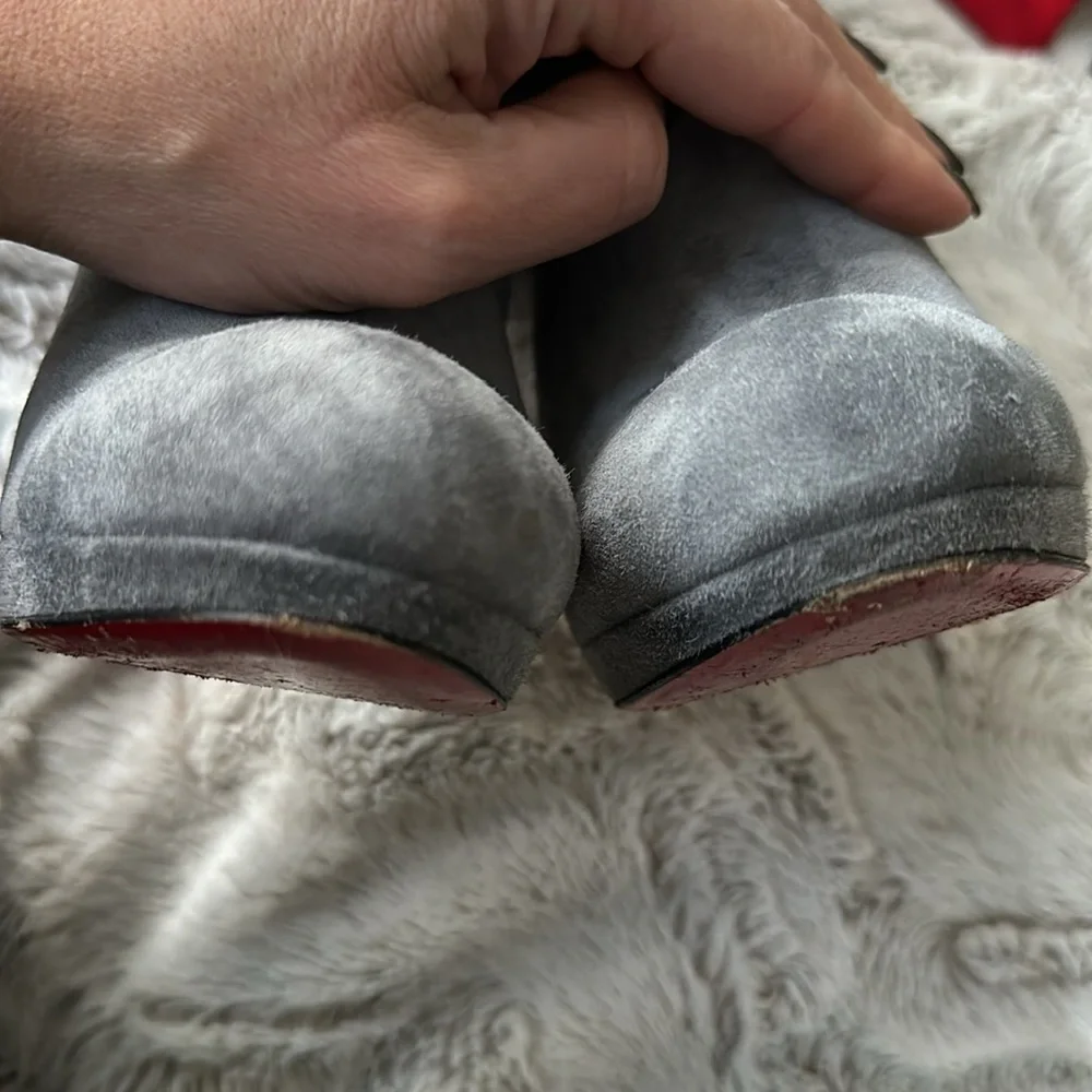 Bootylili Velours Christian Louboutin booties - Picture 8 of 16